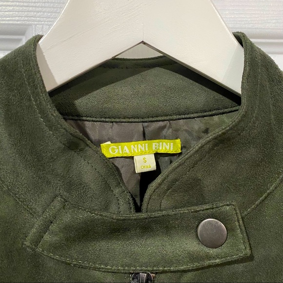 Gianni Bini Army Green Faux Suede Jacket (Size S)🌹 - Picture 11 of 16